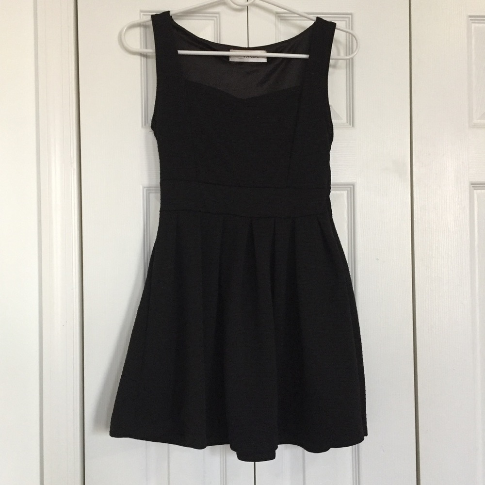 Black dress